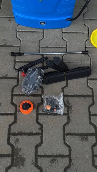 Ранцевий акумуляторний обприскувач VMF EURO&nbsp;SA-12 (12 літрів)&nbsp;12В/8Ач SA-12 фото